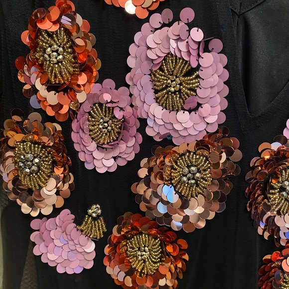 LUXE v-neck sheer mini dress with placement embellished flowers in black floral - Picture 4 of 8